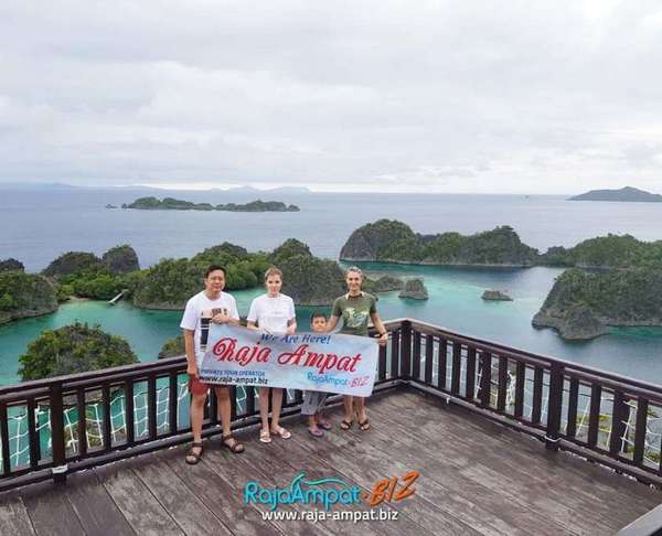 Raja Ampat Tour